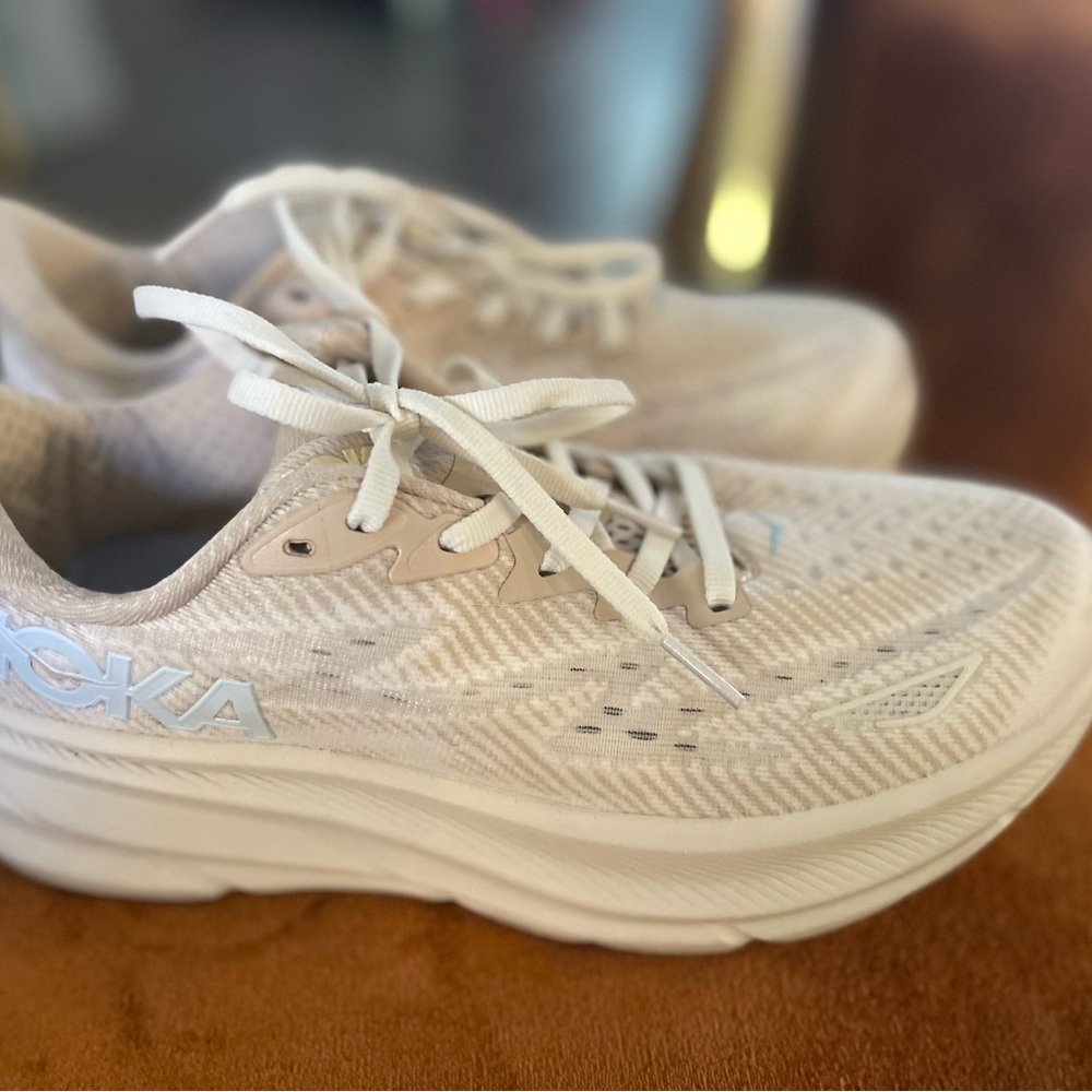 Hoka Clifton 9 Euro Size 40
